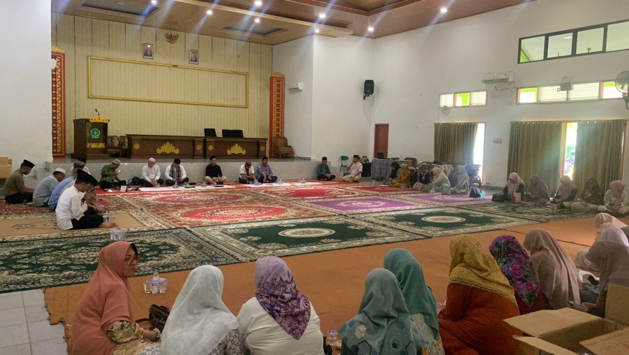 Pengajian Rutin Guru MAN 1 Bandar Lampung Sekaligus Sambutan dari Guru Purna Bakti