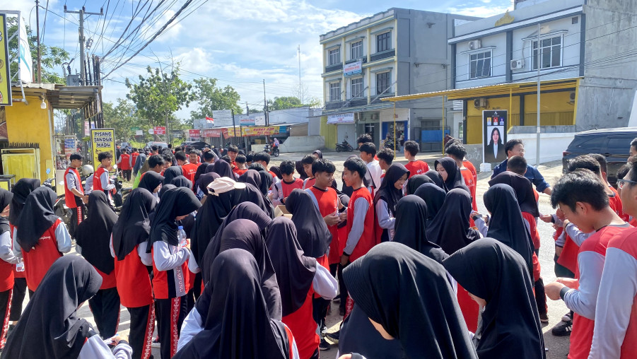 Penuh Semangat, Mansa Walk Meriahkan Penutupan Milad ke-46 MAN 1 Bandar Lampung