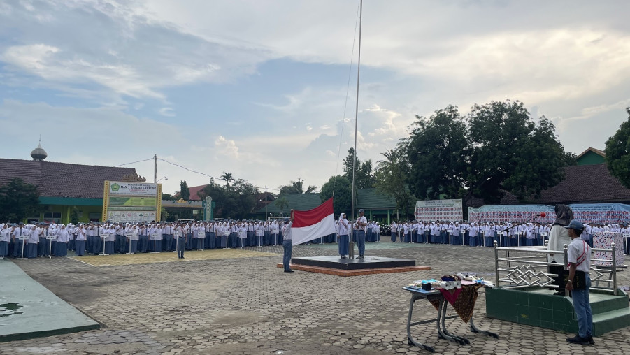 MAN 1 Bandarlampung Gelar Upacara Bendera Merah Putih Dalam Rangka Peringati Peristiwa G30S/PKI