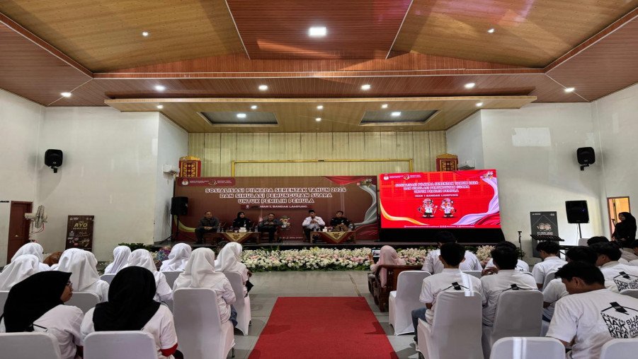 Siswa-Siswi MAN 1 Bandarlampung Ikuti Sosialisasi Pendidikan Pemilih Pemula