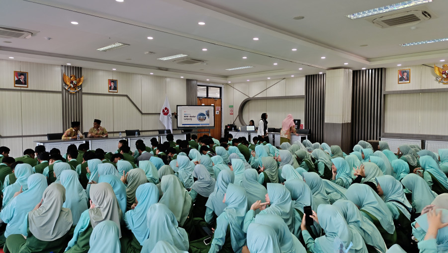 MAN 1 Bandar Lampung Adakan Kunjungan ke BRIN Tanjung Bintang