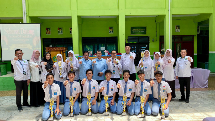 OMI Tingkat Kota, MAN 1 Bandar Lampung Raih 11 Trofi