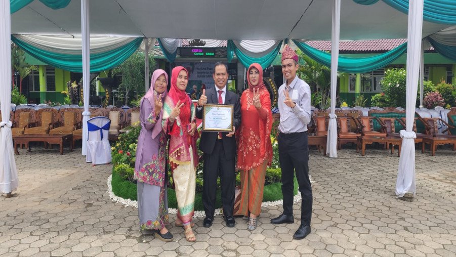 MAN 1 Bandar Lampung Kontributor Berita Terbaik 2 pada Website Kemenag Provinsi Lampung
