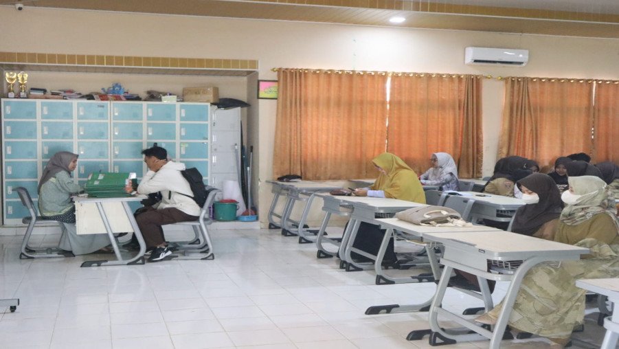 Pembagian Rapor Semester Genap MAN 1 Bandar Lampung Berlangsung selama Dua Hari