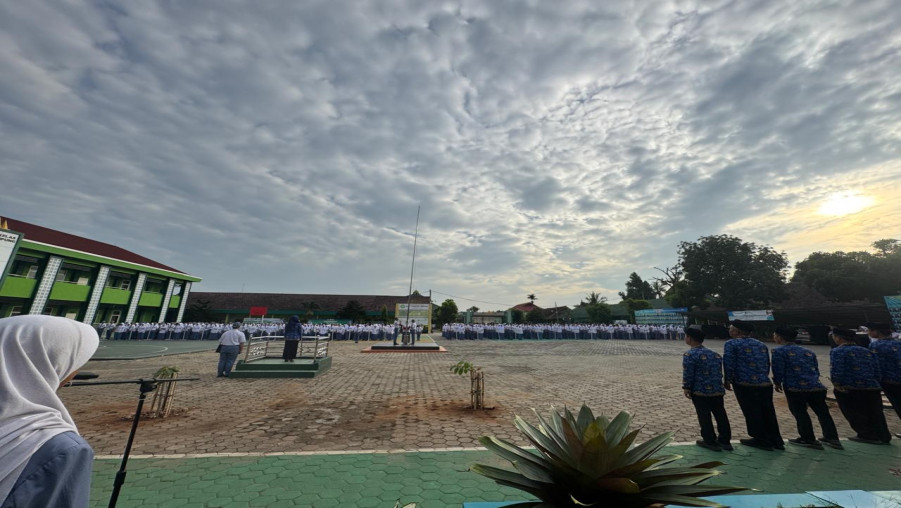Peringatan Hari Lahir Pancasila di MAN 1 Bandar Lampung Sekaligus Pembukaan ASAS Genap Tahun Ajaran 2024/2025