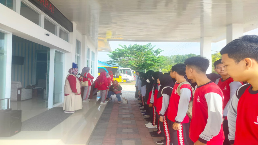 71 Peserta Didik MAN 1 Bandar Lampung Lakukan Kunjungan Ilmiah ke BBPBL