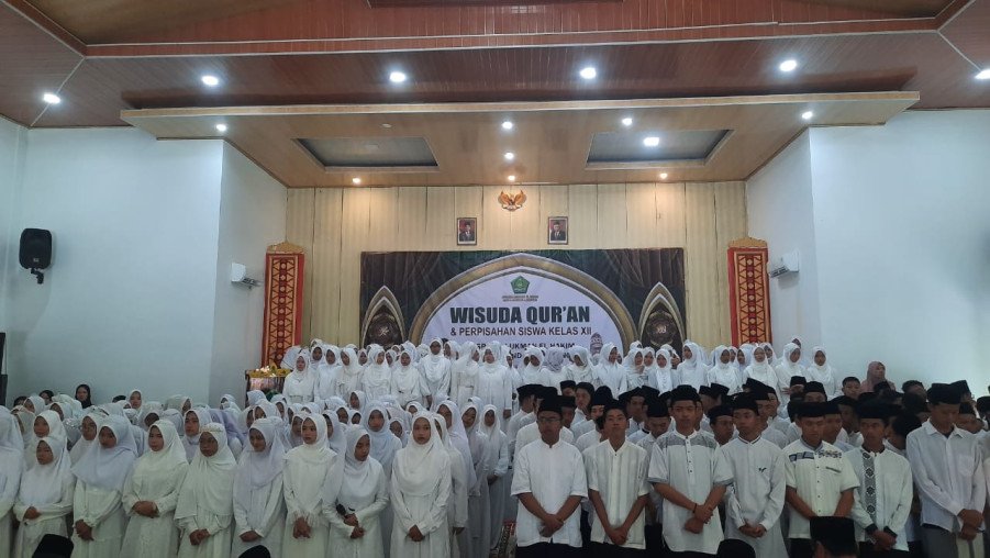 Cetak Generasi Cendekia, MAN 1 Bandar Lampung Gelar Wisuda Tahfiz