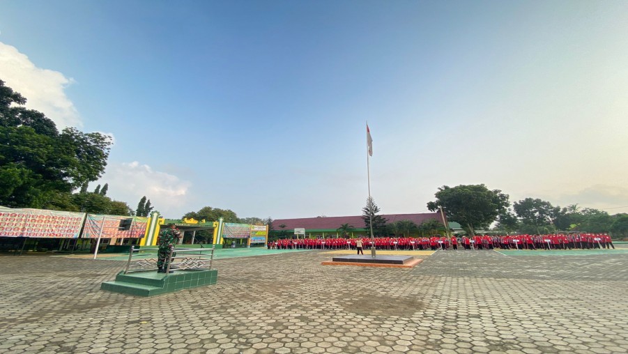 MAN 1 Bandar Lampung Hadirkan Babinsa Korpri Jaya Pada Apel Pagi