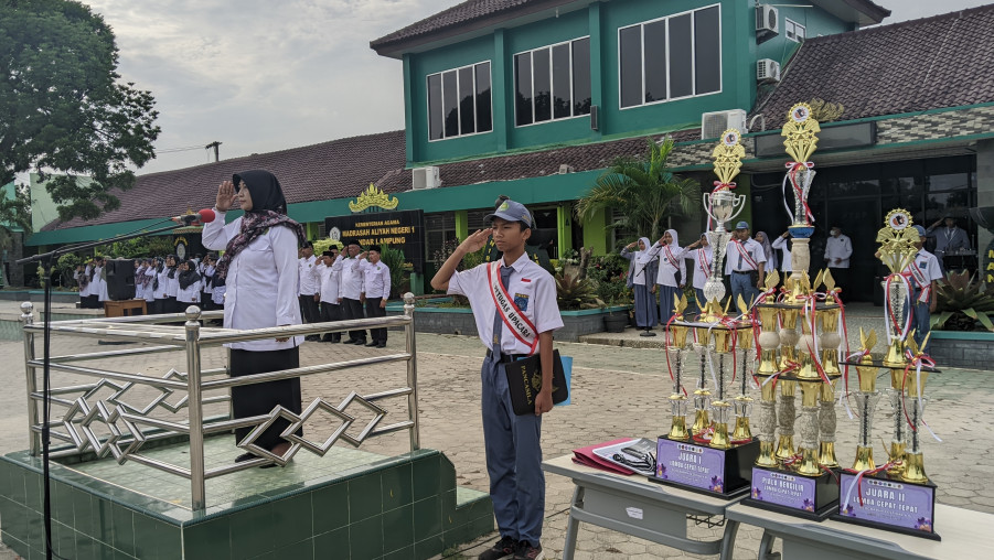Upacara Peringatan Hari Pahlawan Nasional Ke-65 Tahun 2024