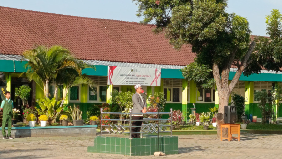Apel Halal Bihalal di Man 1 Bandar Lampung