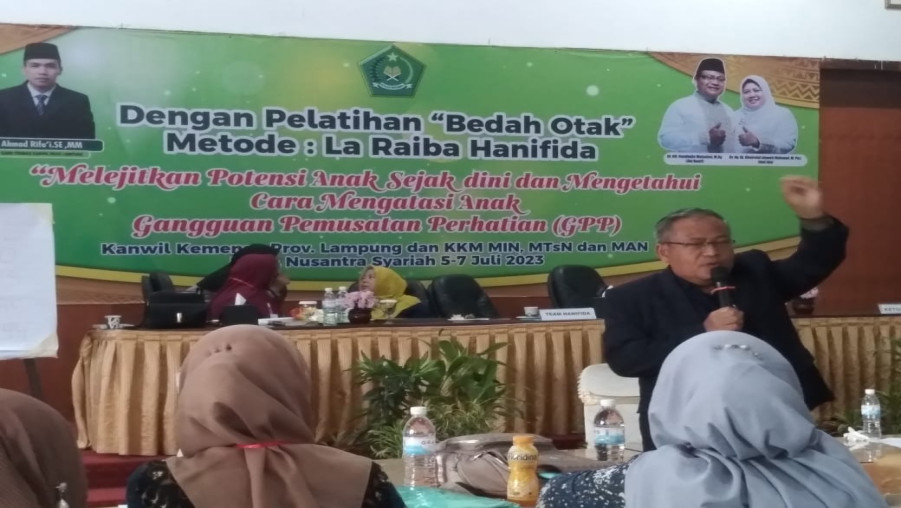 Tiga Guru MAN 1 Bandar Lampung Ikuti Pelatihan Bedah Otak