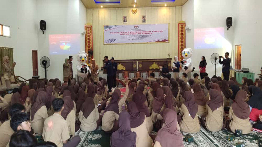 Peserta Didik MAN 1 Bandarlampung Ikuti Sosialisasi Pendidikan Pemilih Pemula