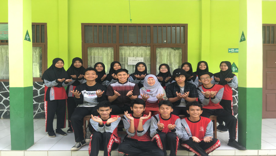 M. Azka Abdullah Pimpin Fisika Club MAN 1 Bandar Lampung Periode 2024/2025