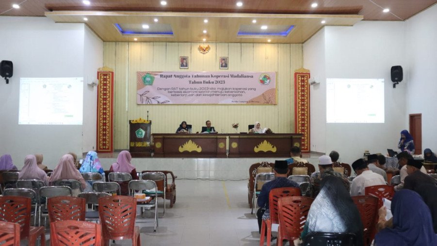 Rapat Anggota Tahunan Koperasi Madaliansa MAN 1 Bandarlampung