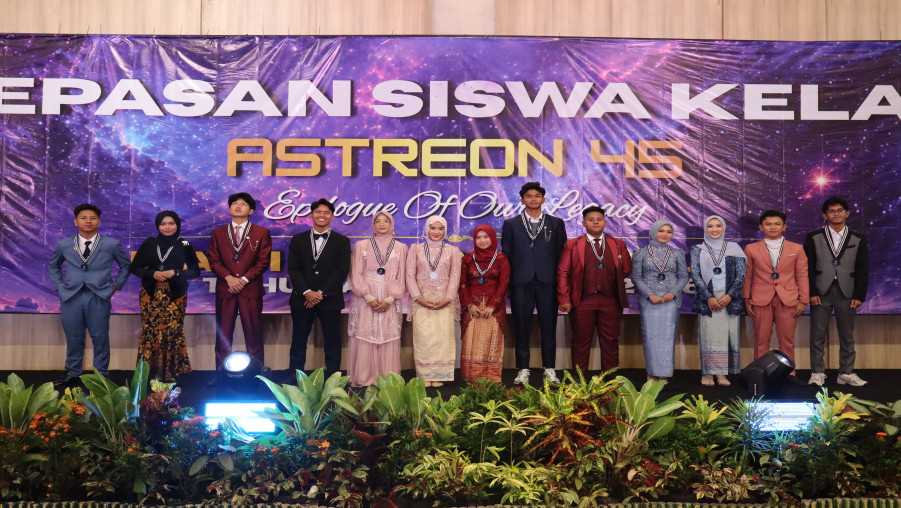 MAN 1 Bandar Lampung Gelar Pelepasan Siswa Kelas XII Angkatan 45