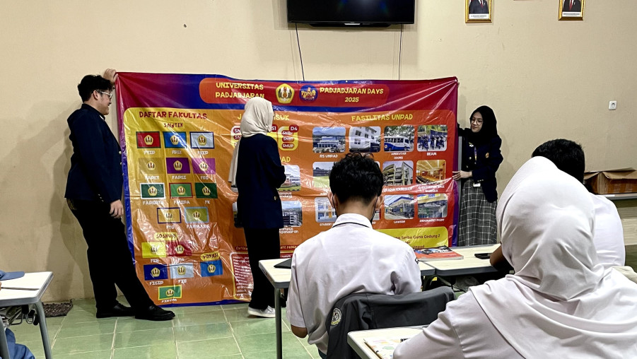 Sosialisasi Universitas Padjadjaran di MAN 1 Bandar Lampung