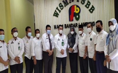Terima Kunjungan Kepala Kantor Wilayah Kementerian Agama Provinsi Lampung
