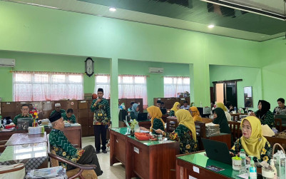 MAN 1 Bandar Lampung Gelar Simulasi Pengawas Ruang Jelang ASAS Ganjil TA 2025/2026
