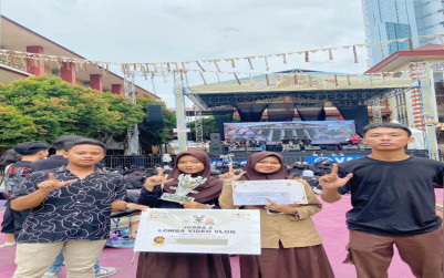 Tim Jurnalistik MAN 1 Bandarlampung Raih Juara Ngevlog
